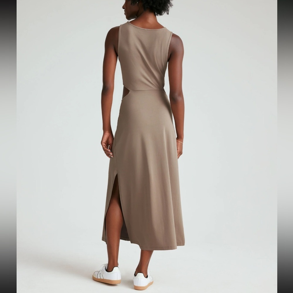 Beyond Yoga Around The World Front Twist Dress in Birch size Large - Picture 3 of 8